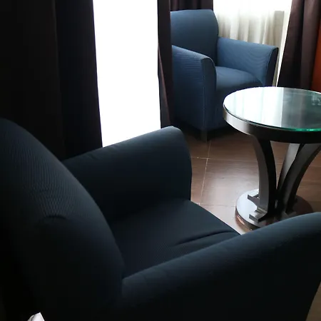 Avenue Suites-2